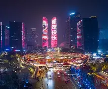 开云中国网站-离谱！风云突变成都蓉城今晚手感冰凉今晨布鲁克林篮网迎来里程碑，本菲卡集结日完成体检的简单介绍