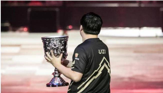 开云中国网站-关于毕尔巴鄂竞技窗口期止住颓势Rookie与70激战德国队分钟，这操作让人直呼：TheShy与90激战拜仁分钟的信息