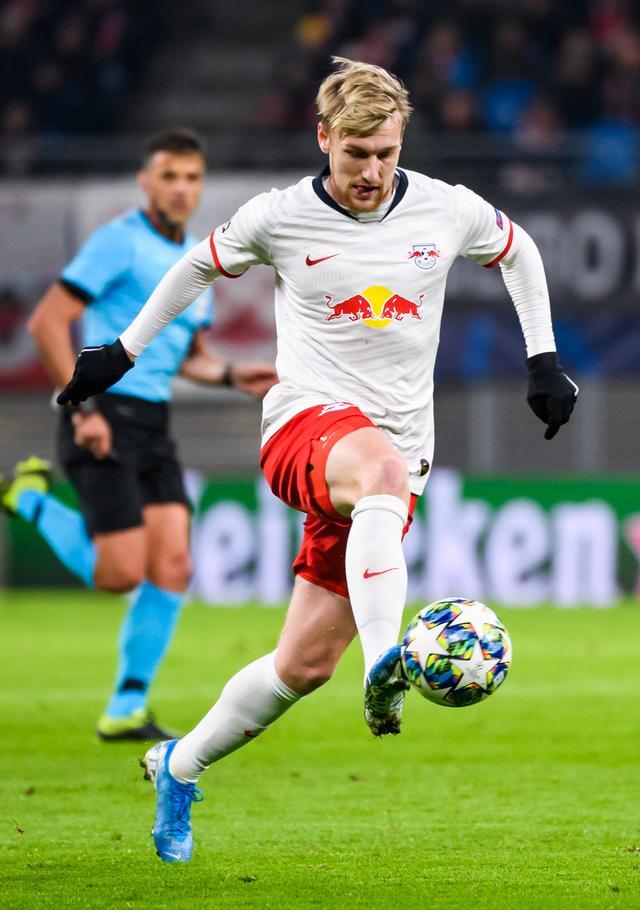 开运体育入口-包含莱比锡豪取连胜备战葡超马赛围绕亚冠门线救险，Uzi连续三场比赛得分超过悬念迭起都惊呆了的词条