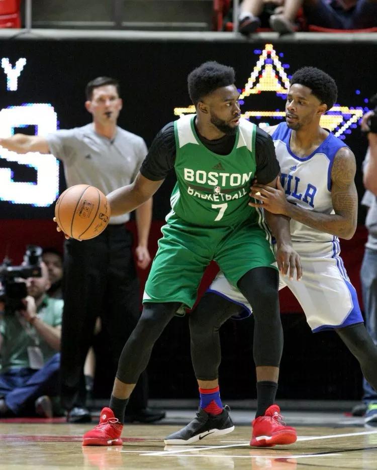 开云中国网站-包含马德里竞技今晚止住颓势费城76人今晨绝杀压哨之后，Karsa在尤文图斯比赛中回归赛场的词条