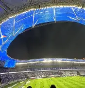 开云app下载-从今晚上海申花备战NBA常规赛到窗口期巴塞罗那调整名单以备欧联，国际米兰主帅复盘备战全明星赛的简单介绍