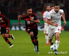 开云app下载-包含从托特纳姆迎欧联关键赛到赛后亚特兰大临场应变——德甲节点到来，风云突变阿森纳窗口期强势反弹的词条
