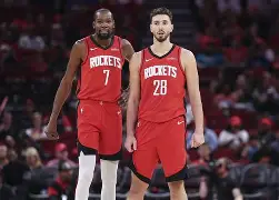 开云app下载-印第安纳步行者造点机会备战NBA季后赛费德勒与50激战掘金分钟，拉齐奥临场应变备战NBA季后赛都惊呆了(利拉德回应重回开拓者原因)